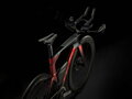 Trek Speed ​​​​Concept SLR 7 AXS: humo rojo metálico a humo rojo carbón desvanecido